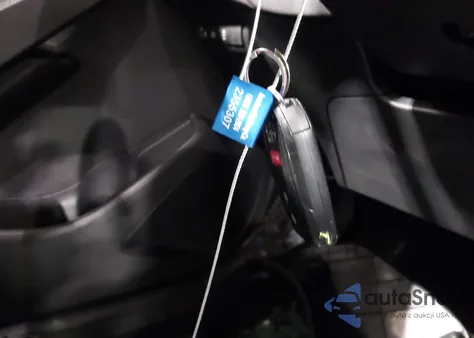 2025 Toyota Corolla Cross Hybrid Se from USA, damaged, VIN 7MUFBABG5SV083953